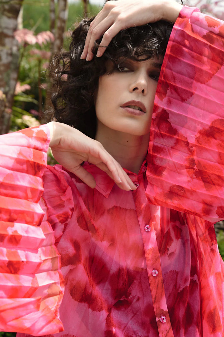 Made You Look Shirt - Pink/Red
