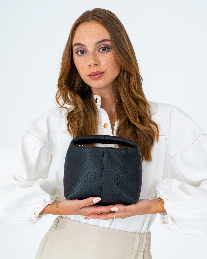 Linton Crossbody - Black Pebble
