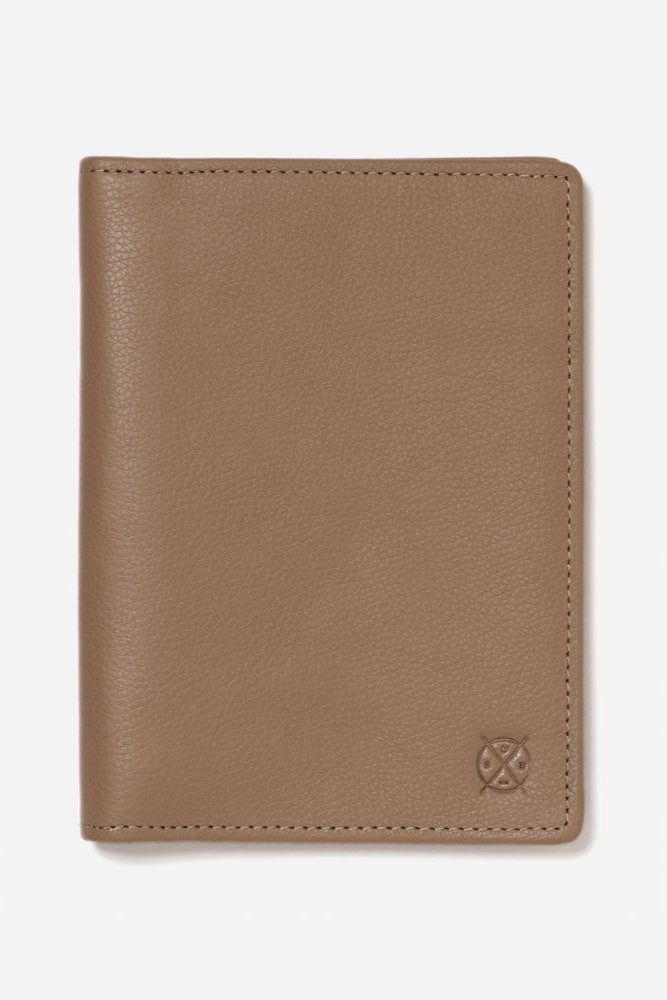 Passport Holder - Oak